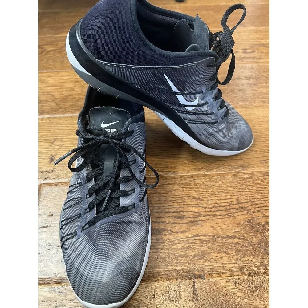 Nike Women's‎ Free TR 6 833424-100 Gray Black Running Shoes Sneakers Size 8